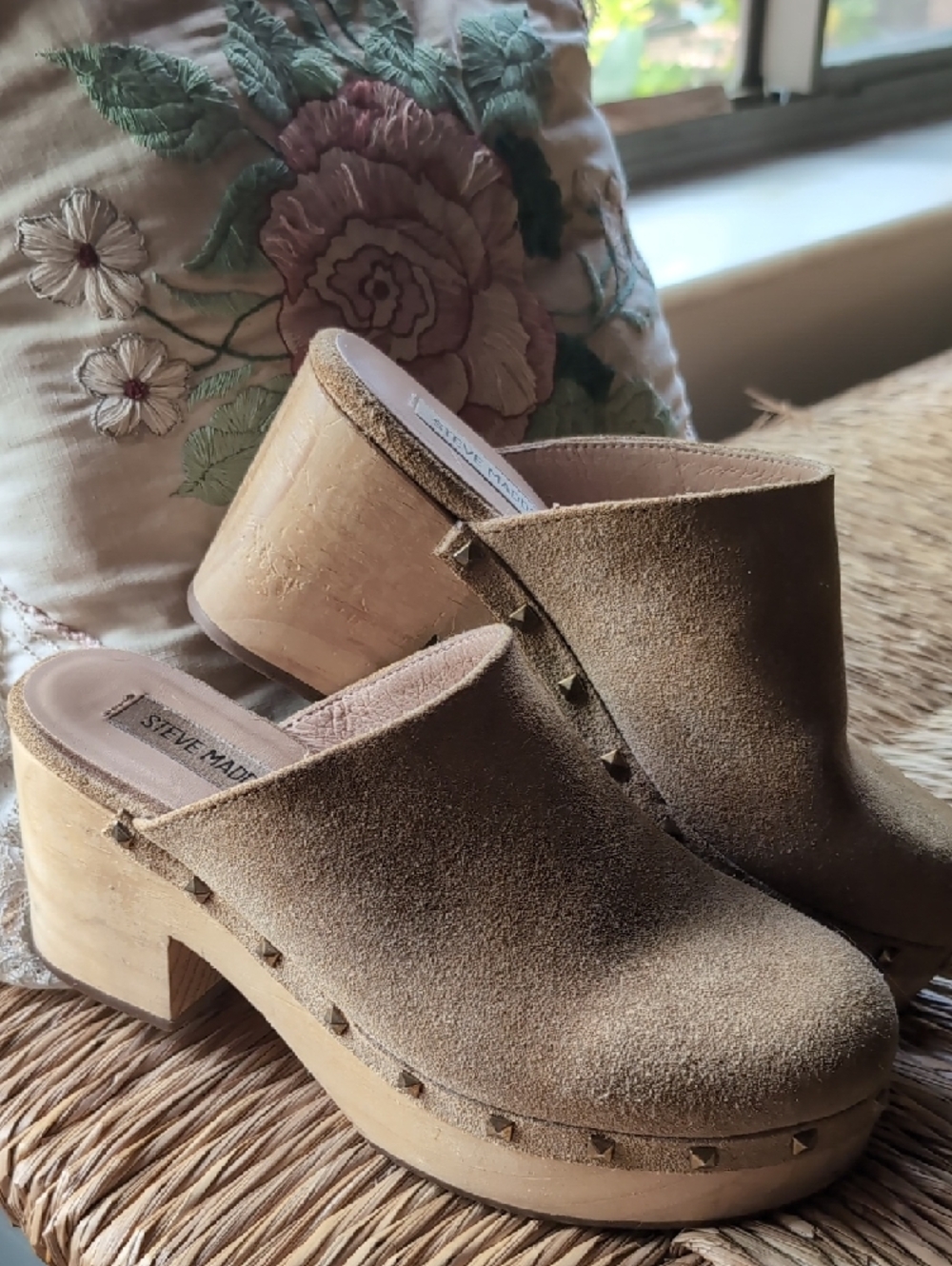 Steve Madden Tan Suede Studded Clog Mules